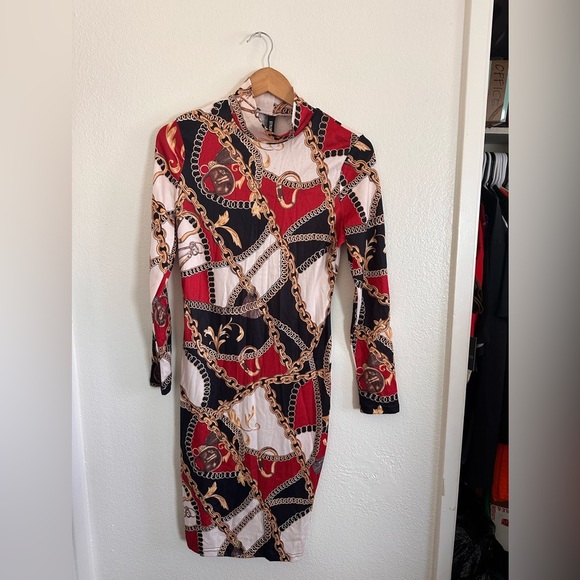 STYLEWE Long Sleeve Low Turtleneck Mini Dress Women Size Medium Chains - Picture 5 of 8